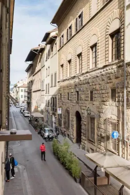 Your Private Apartment In The Heart Of Floransa 0*,